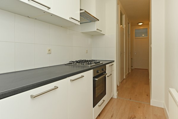 Medium property photo - Van Musschenbroekstraat 143, 2522 AL Den Haag